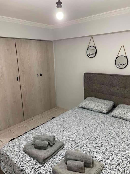 Olas 1-Bedroom Apartment Near The Center Of Atene Esterno foto